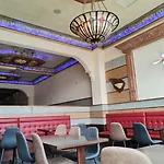 Cn-hotel Hotel