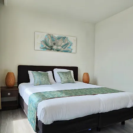 Cn-hotel Hotel